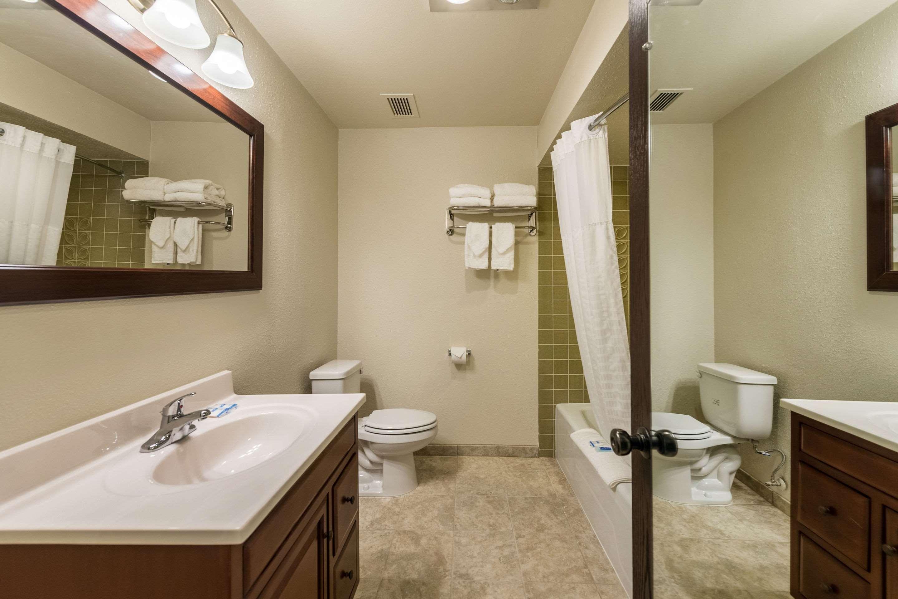 Rodeway Inn&suites - Jantzen Hotel Portland