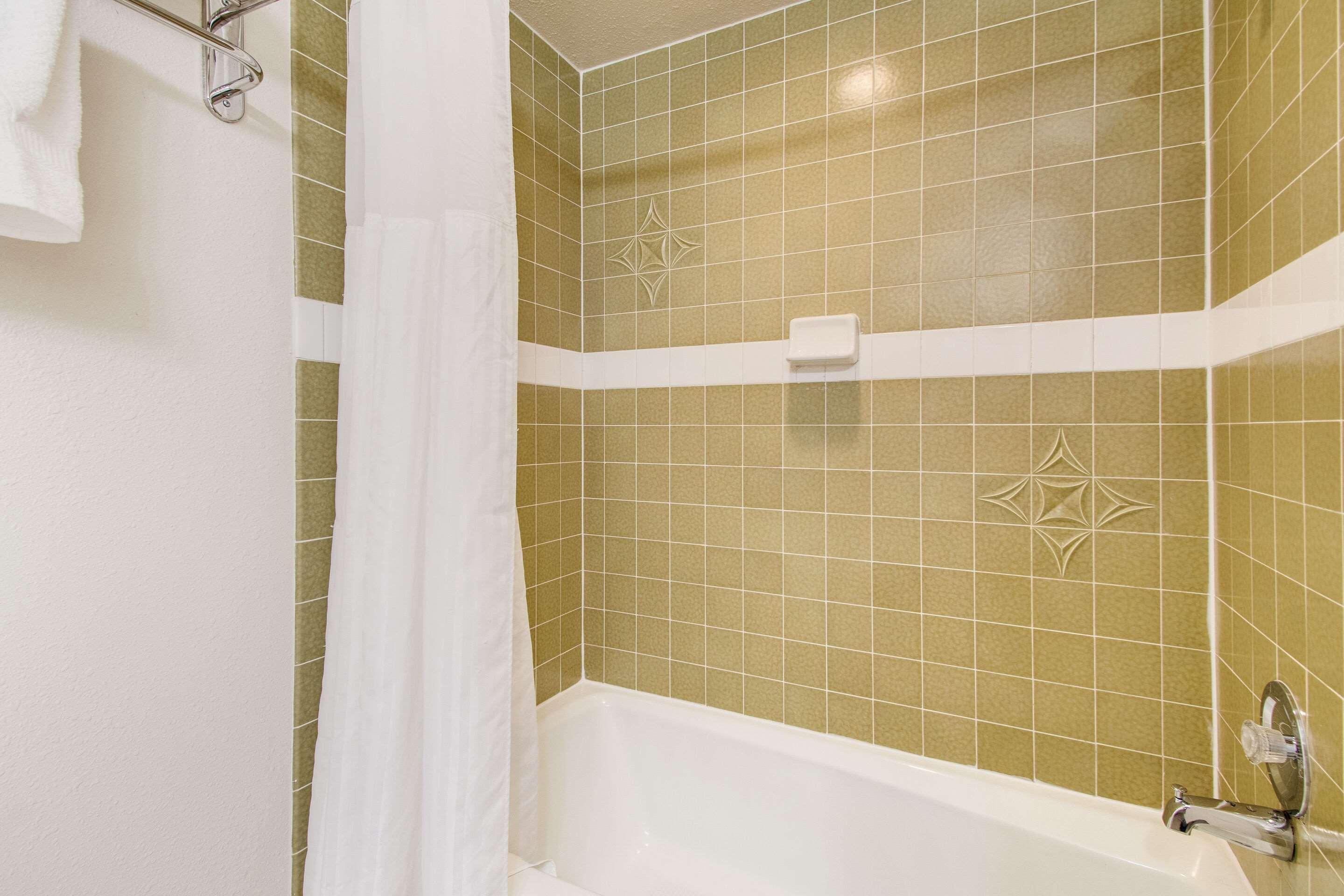 Rodeway Inn&suites - Jantzen 2*