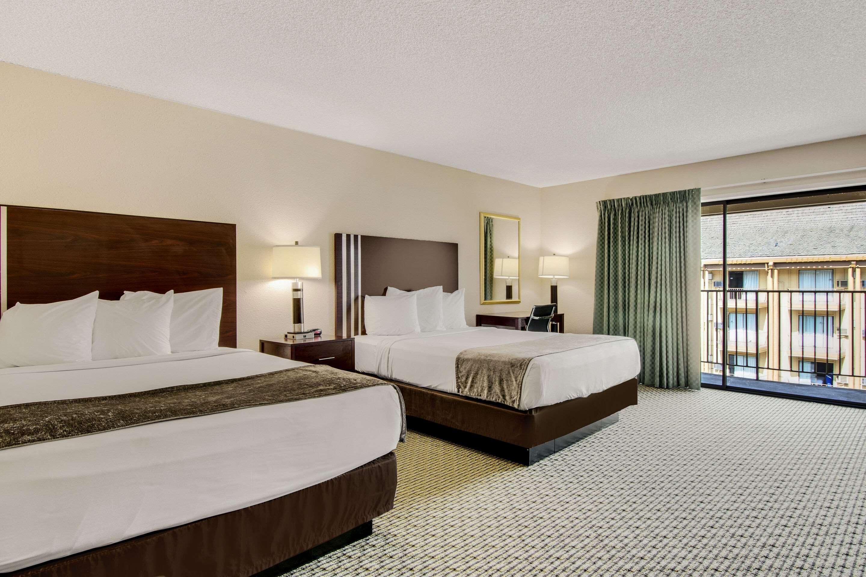 Rodeway Inn&suites - Jantzen Hotel 2*