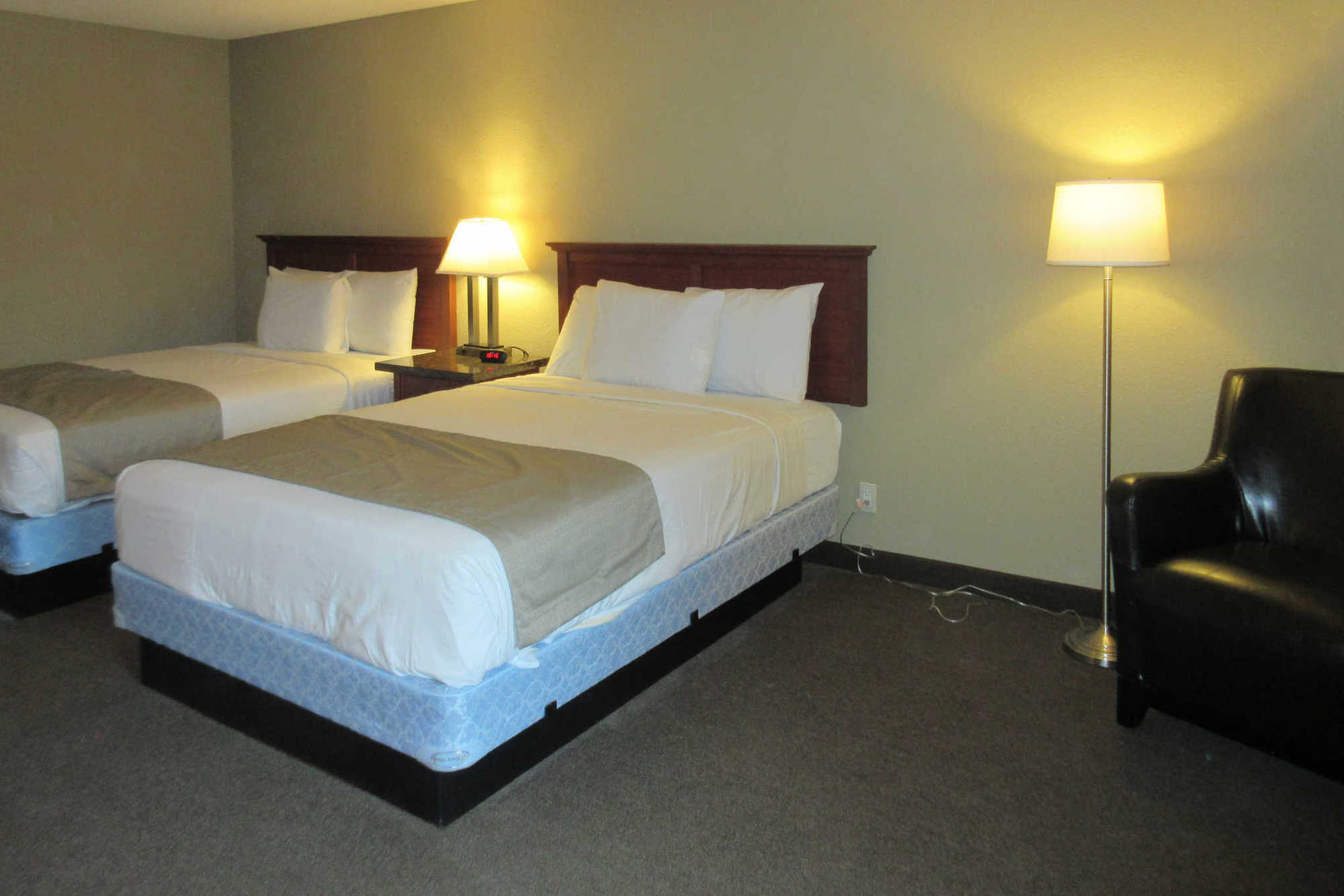 Rodeway Inn&suites - Jantzen Hotel 2*